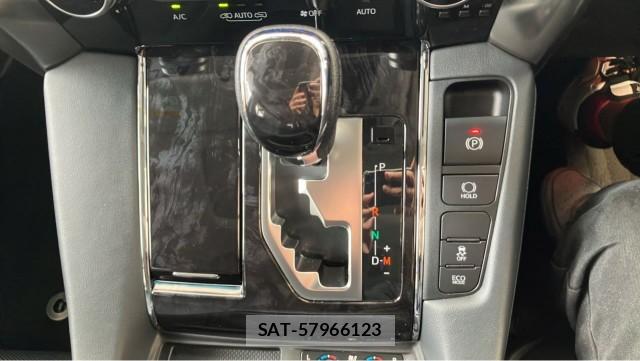 Toyota ALPHARD 2019-02 8877134-14