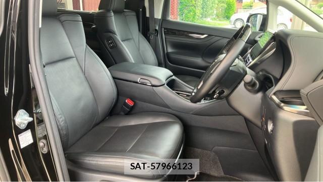 Toyota ALPHARD 2019-02 8877134-5
