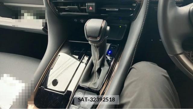 Toyota ALPHARD 2025-10 8877136-14