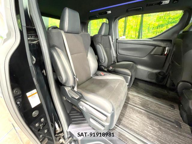 Toyota ALPHARD 2020-12 8877220-8