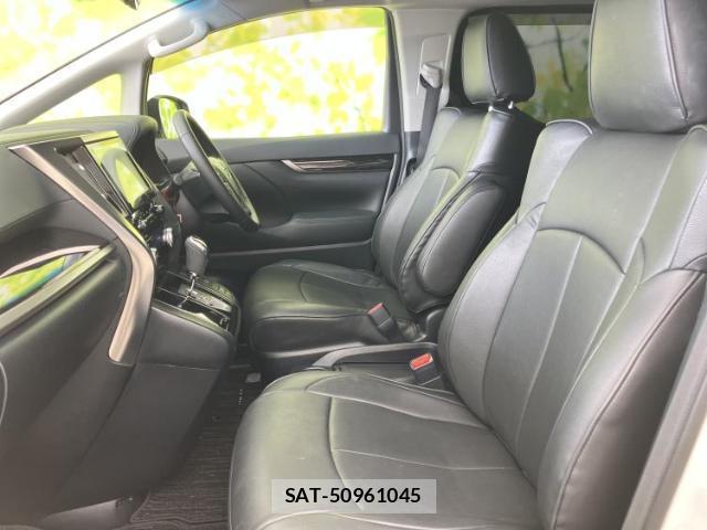 Toyota ALPHARD 2022-03 8877338-6