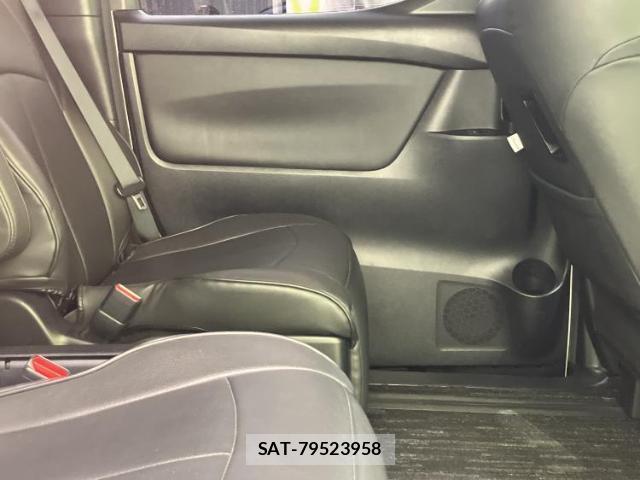 Toyota ALPHARD 2015-09 8877609-6