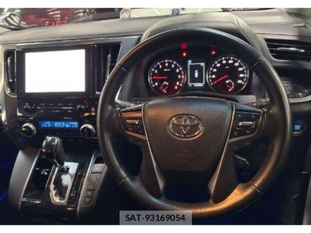 Toyota ALPHARD 2020-02 8877717-2