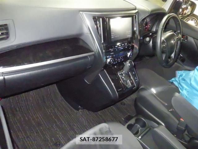 Toyota ALPHARD 2022 8877791-2