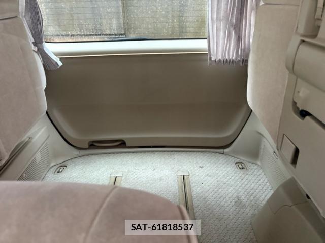 Toyota ALPHARD 2003-02 8877883-7