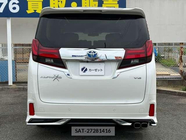 Toyota ALPHARD 2017-10 8877940-17