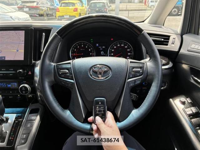 Toyota ALPHARD 2023-06 8878114-17