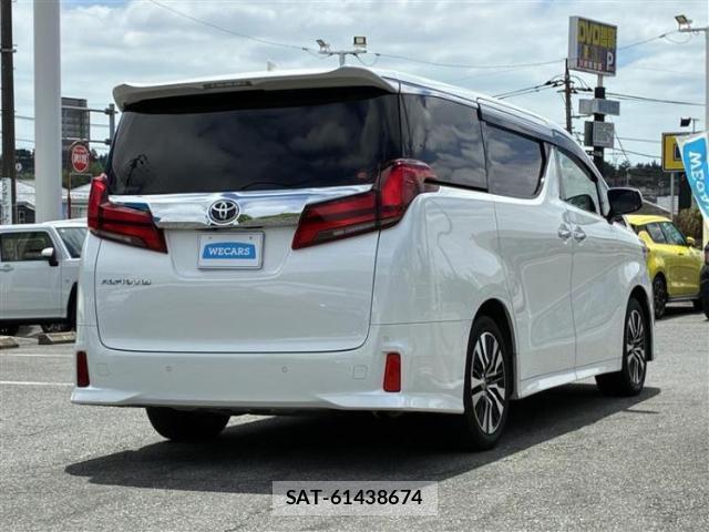 Toyota ALPHARD 2023-06 8878114-2