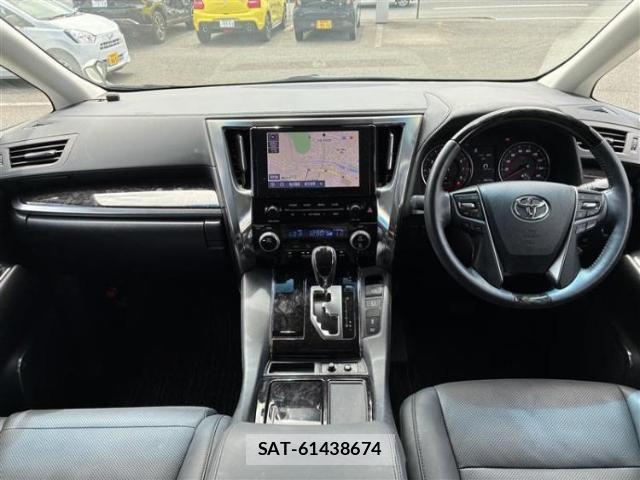 Toyota ALPHARD 2023-06 8878114-3