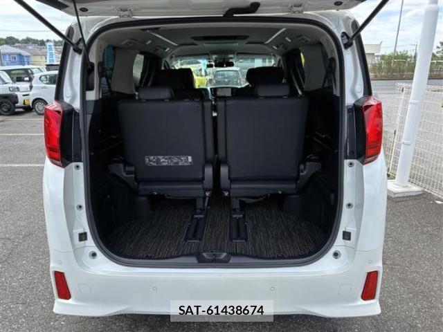 Toyota ALPHARD 2023-06 8878114-6