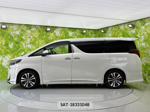 Toyota ALPHARD 2022-05 8878116-1