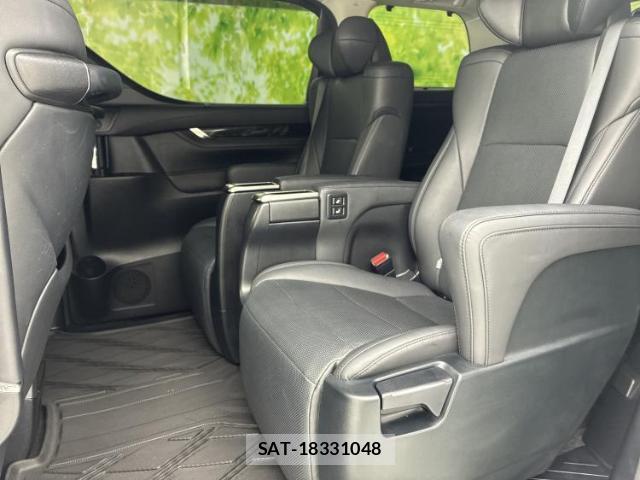 Toyota ALPHARD 2022-05 8878116-7