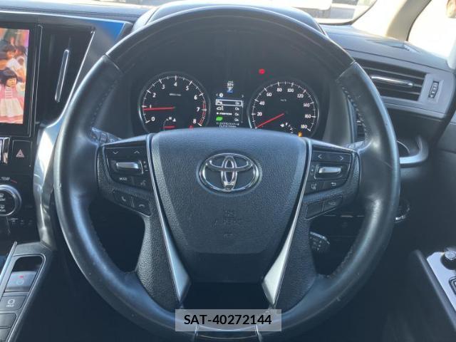 Toyota ALPHARD 2017-08 8878223-12