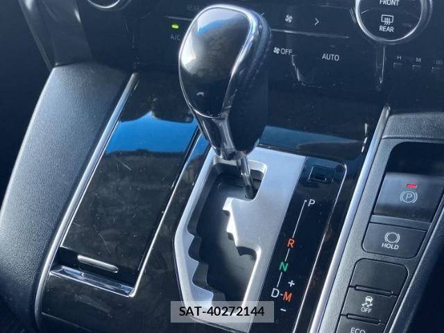 Toyota ALPHARD 2017-08 8878223-15