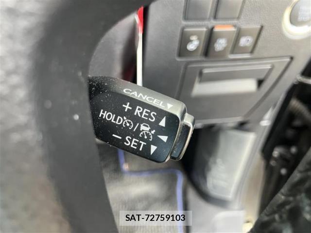 Toyota ALPHARD 2019-06 8878314-16