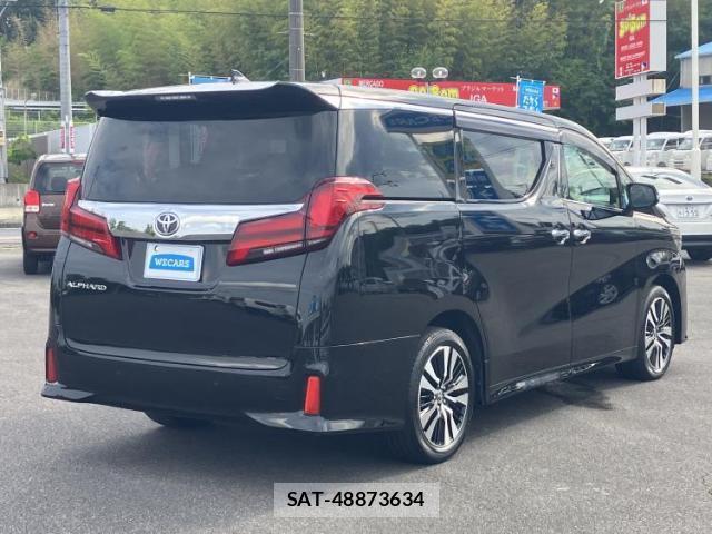 Toyota ALPHARD 2022-04 8878333-2