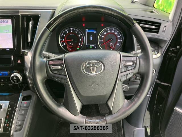 Toyota ALPHARD 2019-03 8878397-13