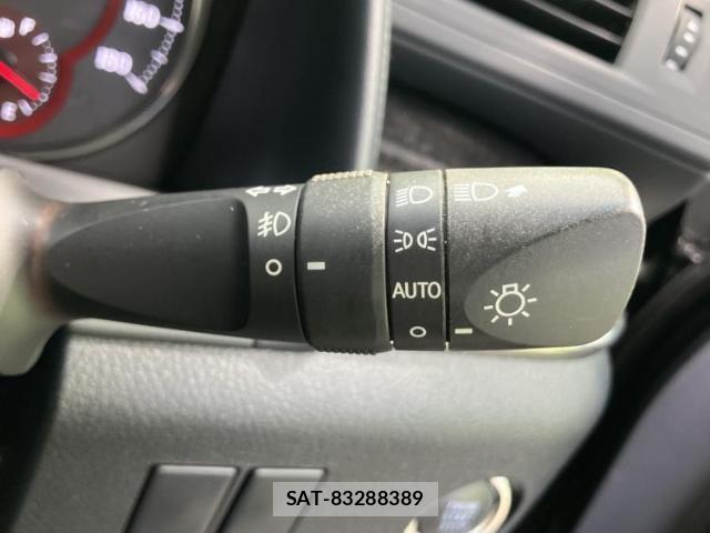 Toyota ALPHARD 2019-03 8878397-14