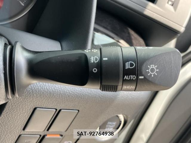 Toyota ALPHARD 2023-03 8878408-15