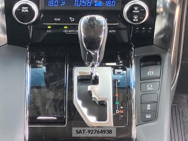 Toyota ALPHARD 2023-03 8878408-17