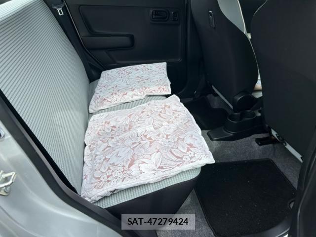Suzuki ALTO 2016-11 8876340-3