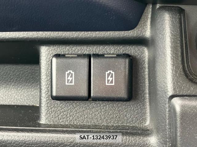 Suzuki ALTO 2023-09 8878107-17