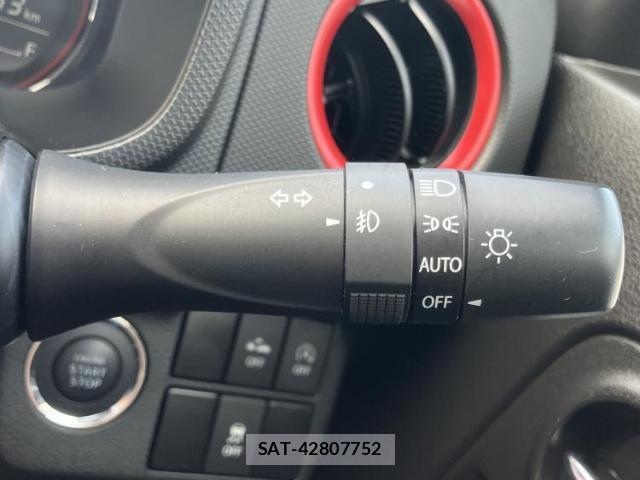 Suzuki ALTO 2016-03 8878224-12