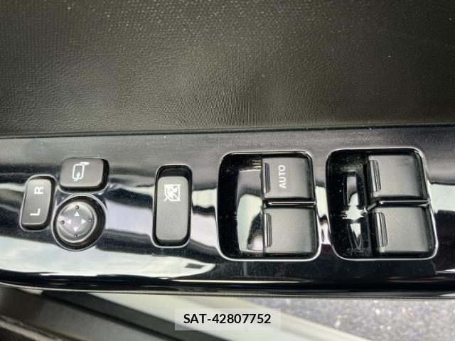 Suzuki ALTO 2016-03 8878224-17