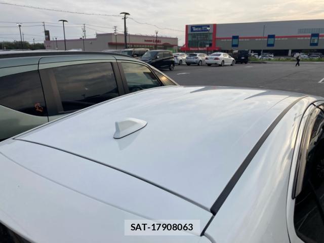 Toyota AQUA 2016-04 8875993-12