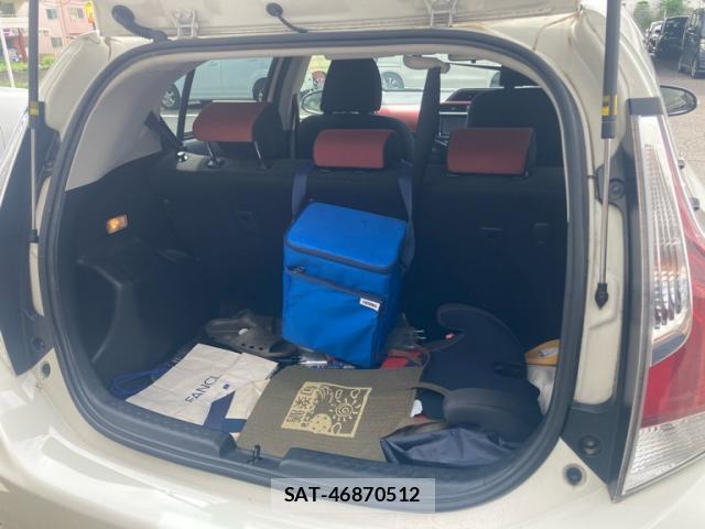 Toyota AQUA 2016-03 8876001-6
