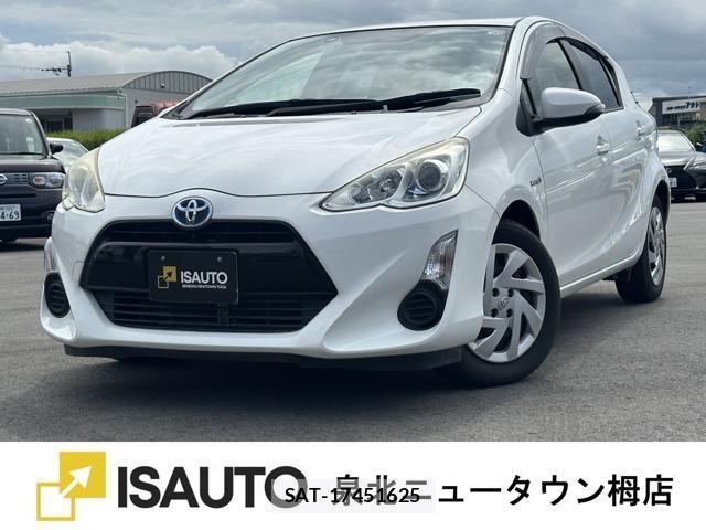 Toyota AQUA 2015-08 8876019-0