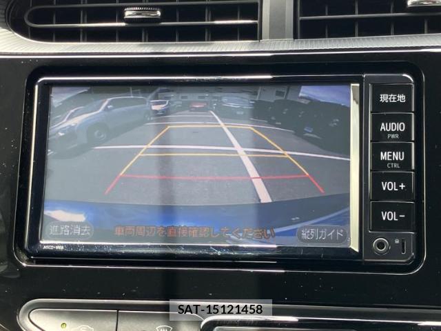 Toyota AQUA 2018-03 8876055-11