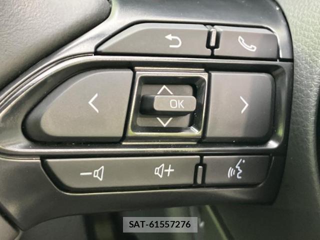 Toyota AQUA 2024-08 8876151-15