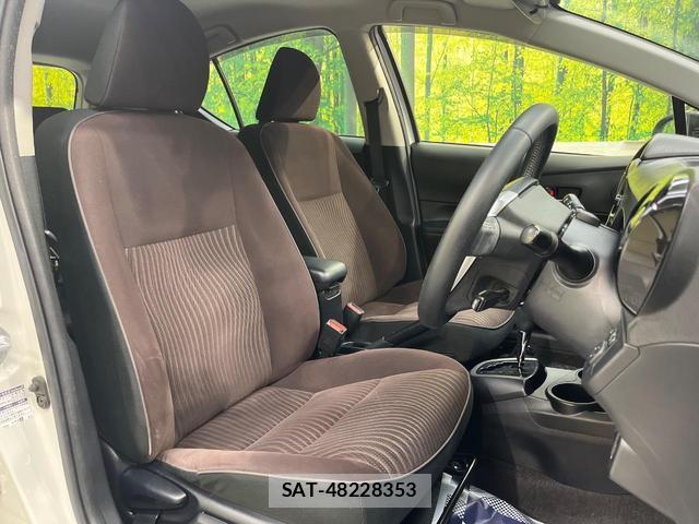 Toyota AQUA 2016-12 8876189-7