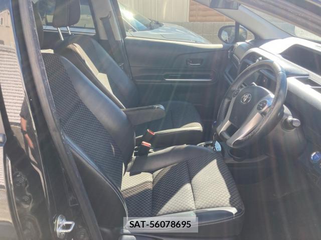 Toyota AQUA 2016-08 8876235-10