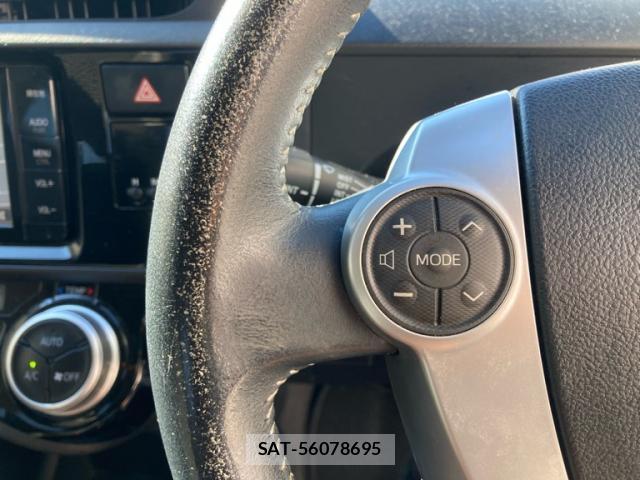 Toyota AQUA 2016-08 8876235-17