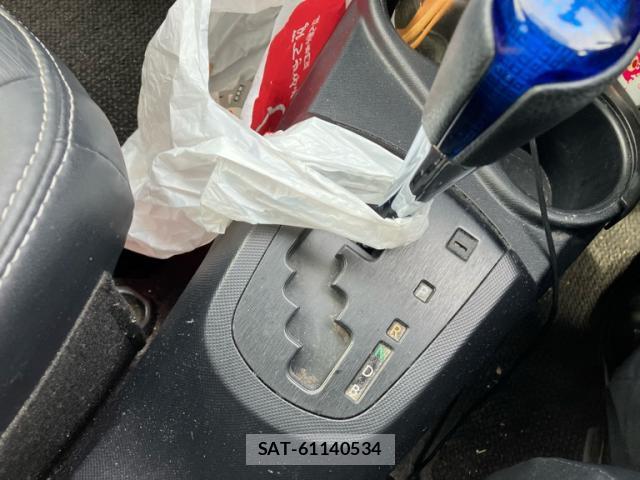 Toyota AQUA 2014-01 8876252-9