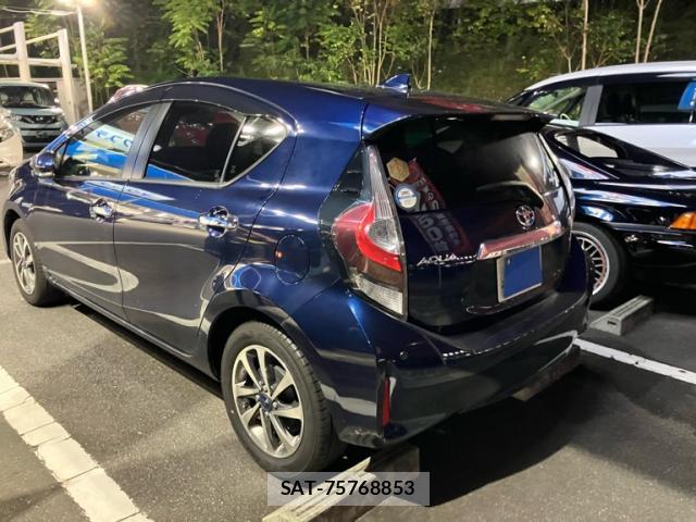 Toyota AQUA 2019-10 8876306-13