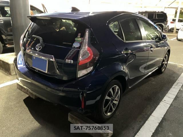 Toyota AQUA 2019-10 8876306-2