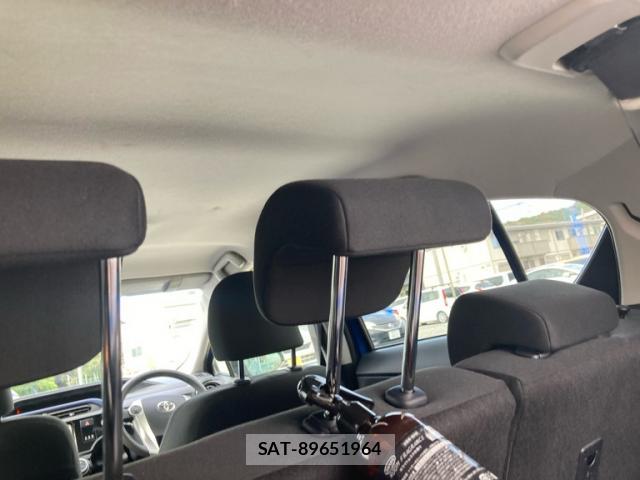 Toyota AQUA 2015-09 8876463-0