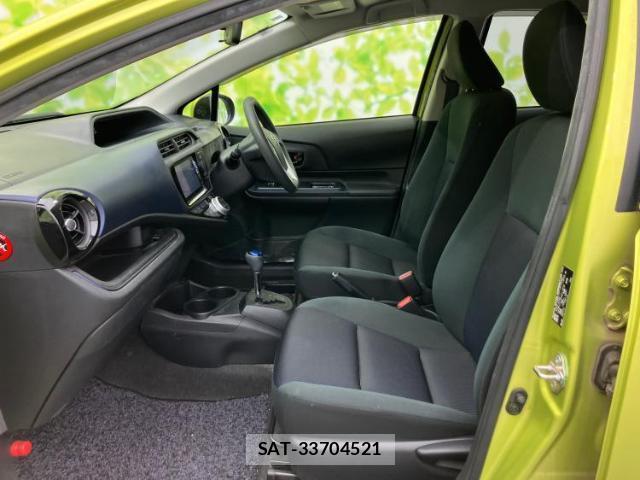 Toyota AQUA 2015-09 8876579-4