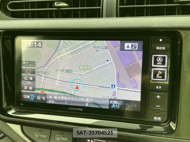 Toyota AQUA 2015-09 8876579-8