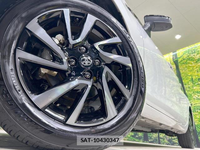 Toyota AQUA 2026-05 8876650-12