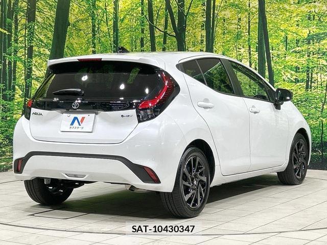 Toyota AQUA 2026-05 8876650-16