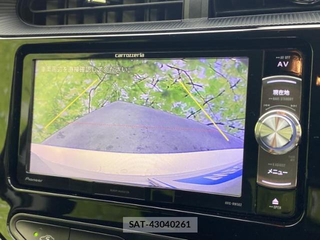 Toyota AQUA 2019-06 8876764-12