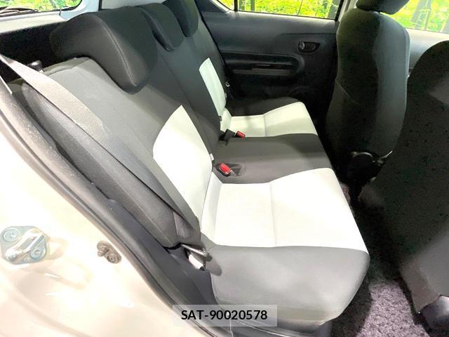 Toyota AQUA 2014-03 8877217-8