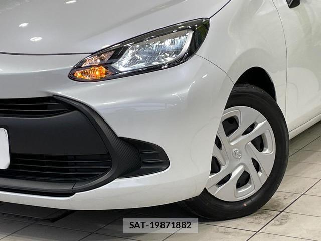 Toyota AQUA 2023-07 8877328-11