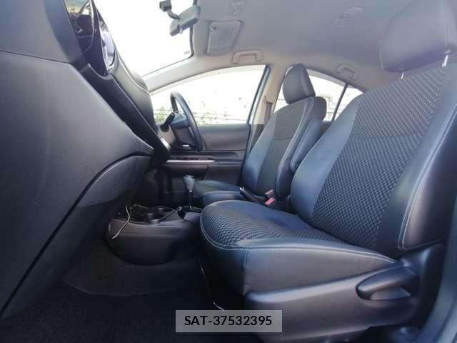 Toyota AQUA 2015-07 8877502-6