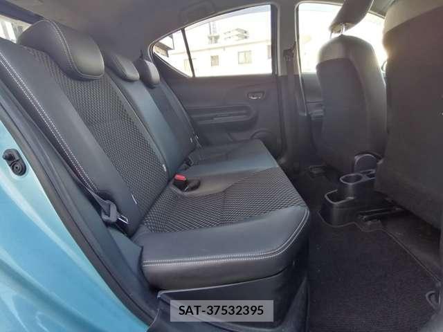 Toyota AQUA 2015-07 8877502-7