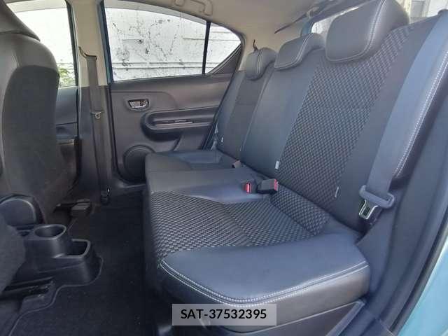 Toyota AQUA 2015-07 8877502-8